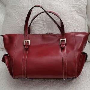 Frederic T Large Red Leather Bag